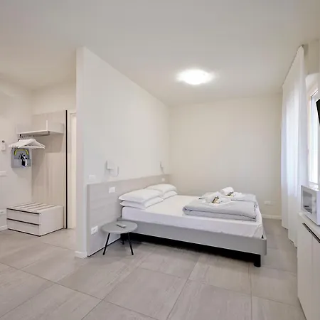 Apartament Pegaso Civico2 *