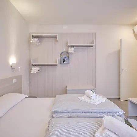 Pegaso Civico2 Apartament Garda (Verona)
