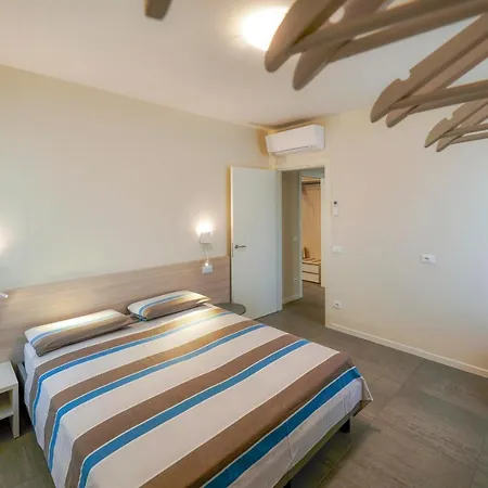 Pegaso Civico2 Apartment *